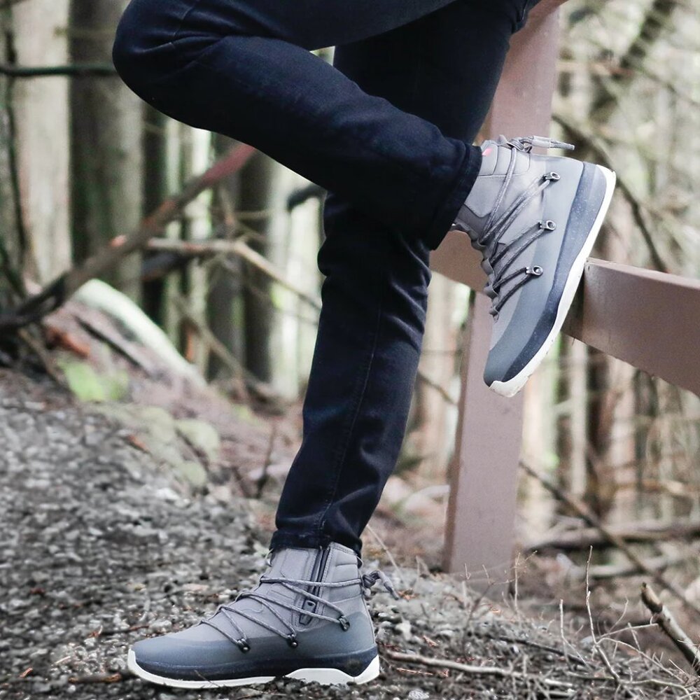 SKYE Unisex The Stnley Boot